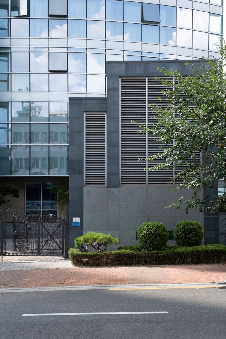 Asterium_출입문_모던&아르누보